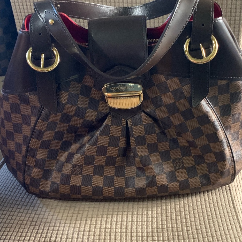 Louis Vuitton Damier GM Bag